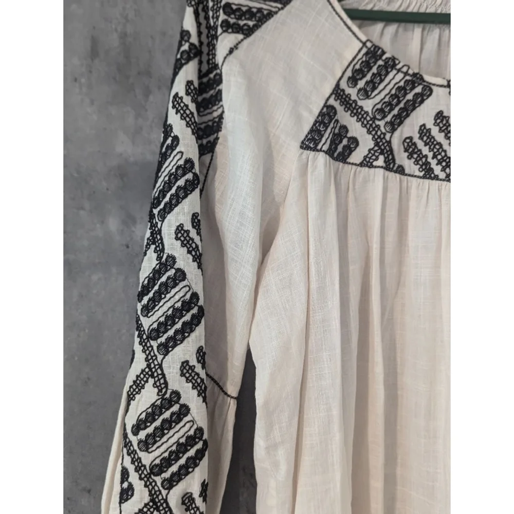 Women's Chelsea & Violet Blouse, Size L, White with Black Embroidery - Picture 2 of 6